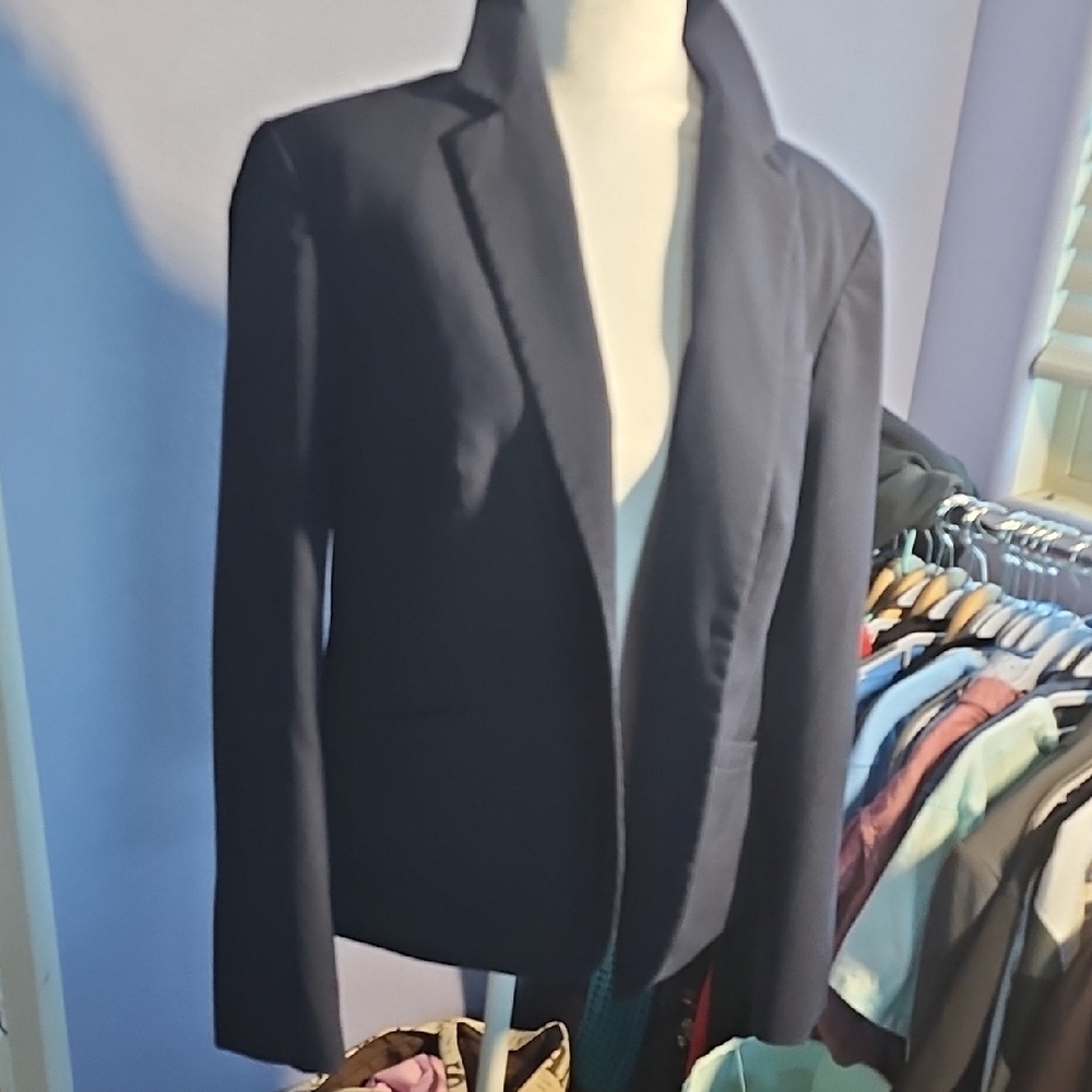EUC Jones New York Navy Tailored Blazer